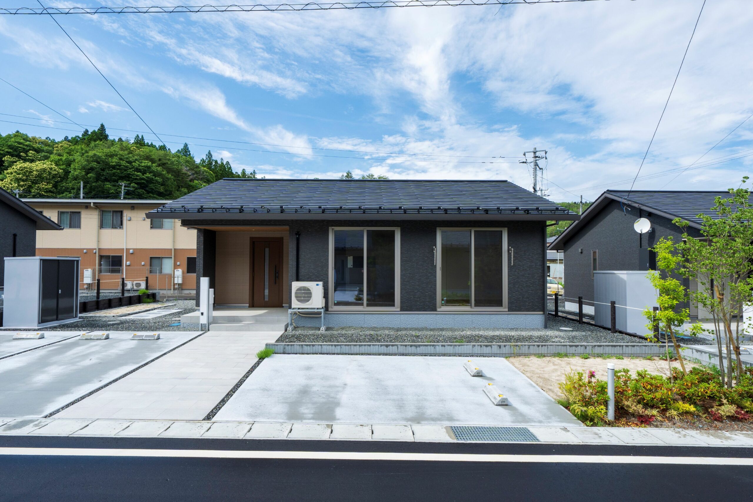 再生賃貸住宅の外観写真